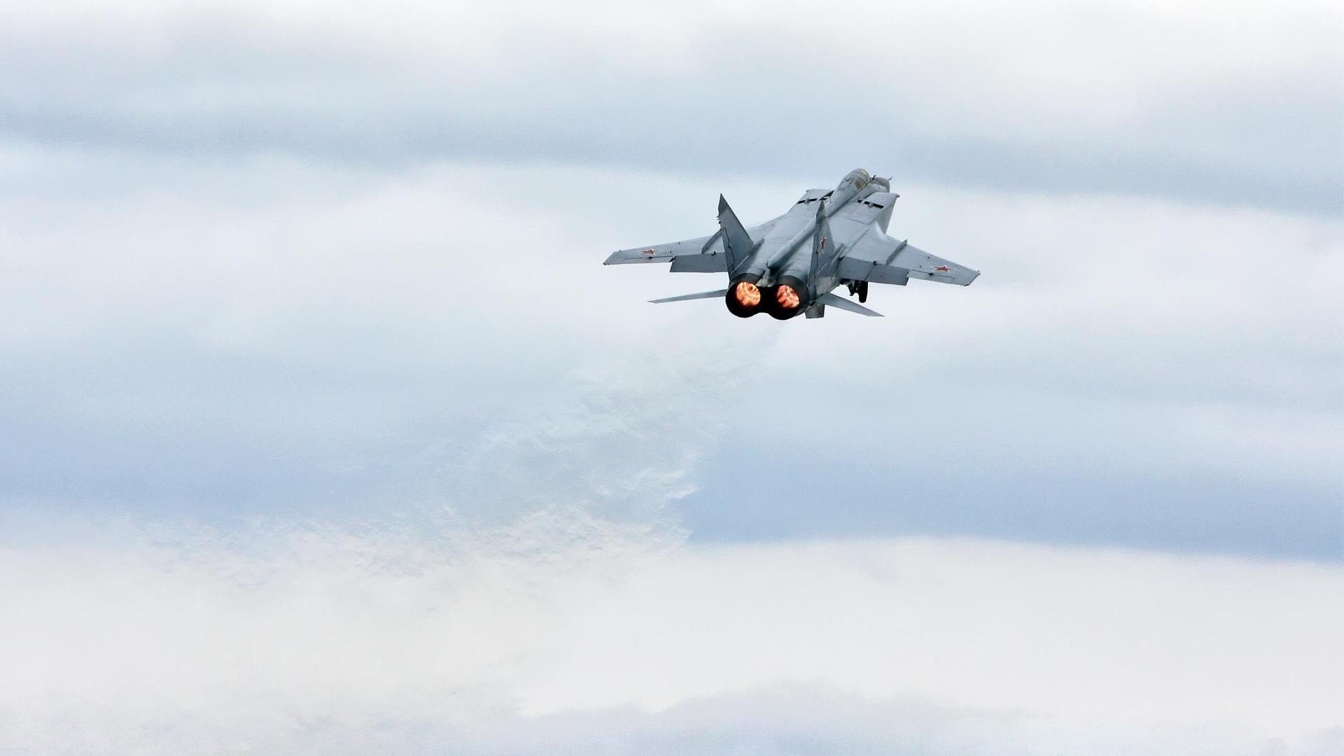 全国青少年长跑比赛在武汉激情上演,武汉长跑赛事